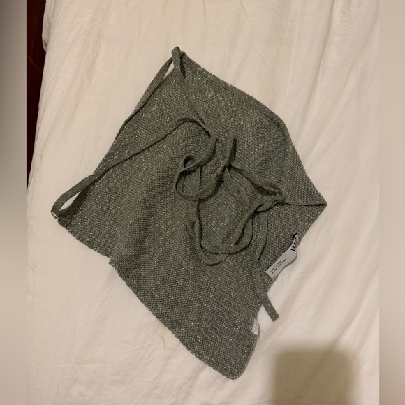 Zara LIKE NEW silver open back knit top small s - Picture 7 of 7